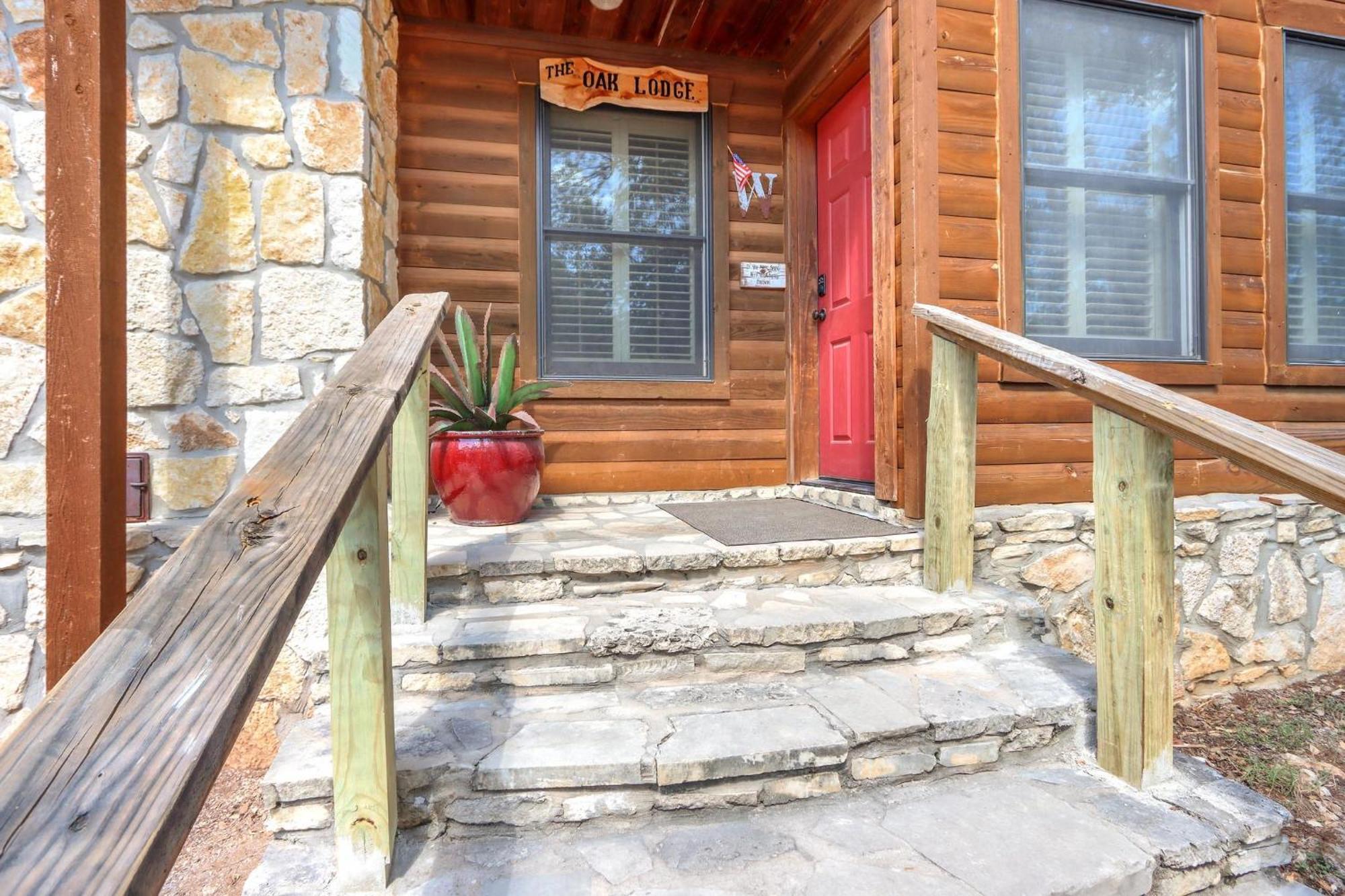 Wimberley Log Cabins Resort And Suites- The Oak Lodge Exterior foto